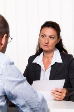 Fortbildung Im Gespräch mit der Bank müssen alle Kosten der Weiterbildung berücksichtigt werden, denn nur das gibt Planungssicherheit.