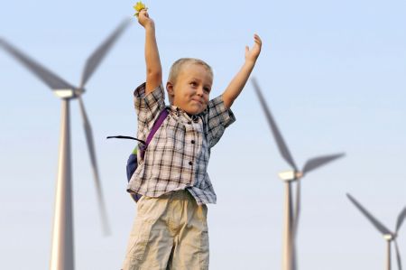 Stromerzeugung Die Windkraft wird die mit Abstand wichtigste erneuerbare Quelle für die Stromerzeugung in Deutschland sein.